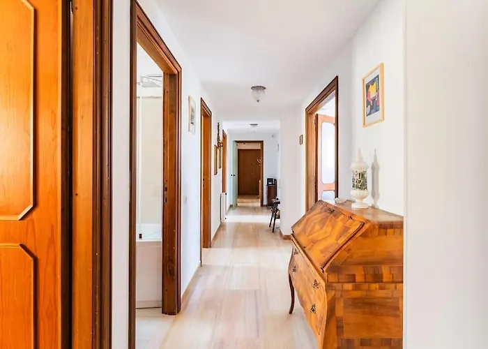 شقة Casa San Saturnino 8 Posti Centro كالياري